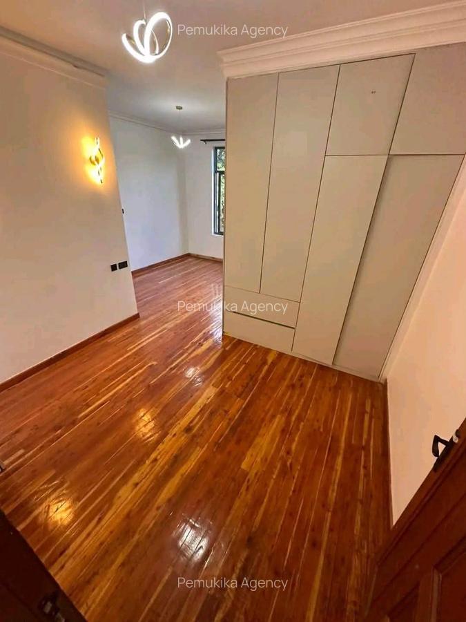 6 Bed Townhouse with En Suite in Karen - 8