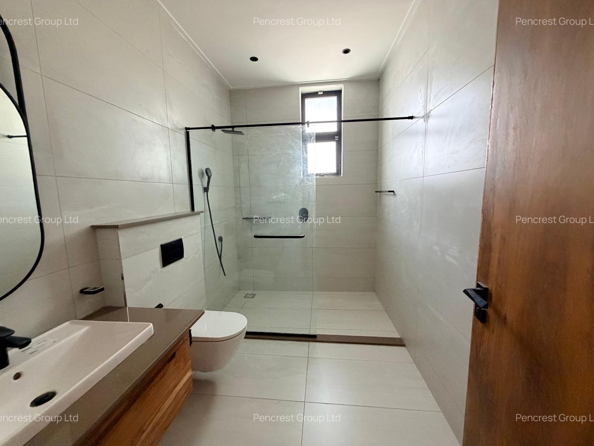 4 Bed Villa with En Suite at Loresho - 19