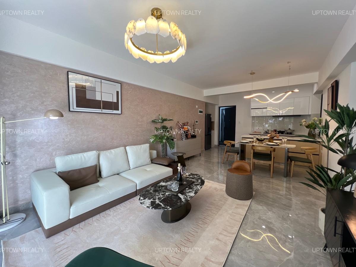 3 Bed Apartment with En Suite at Lavington - 6