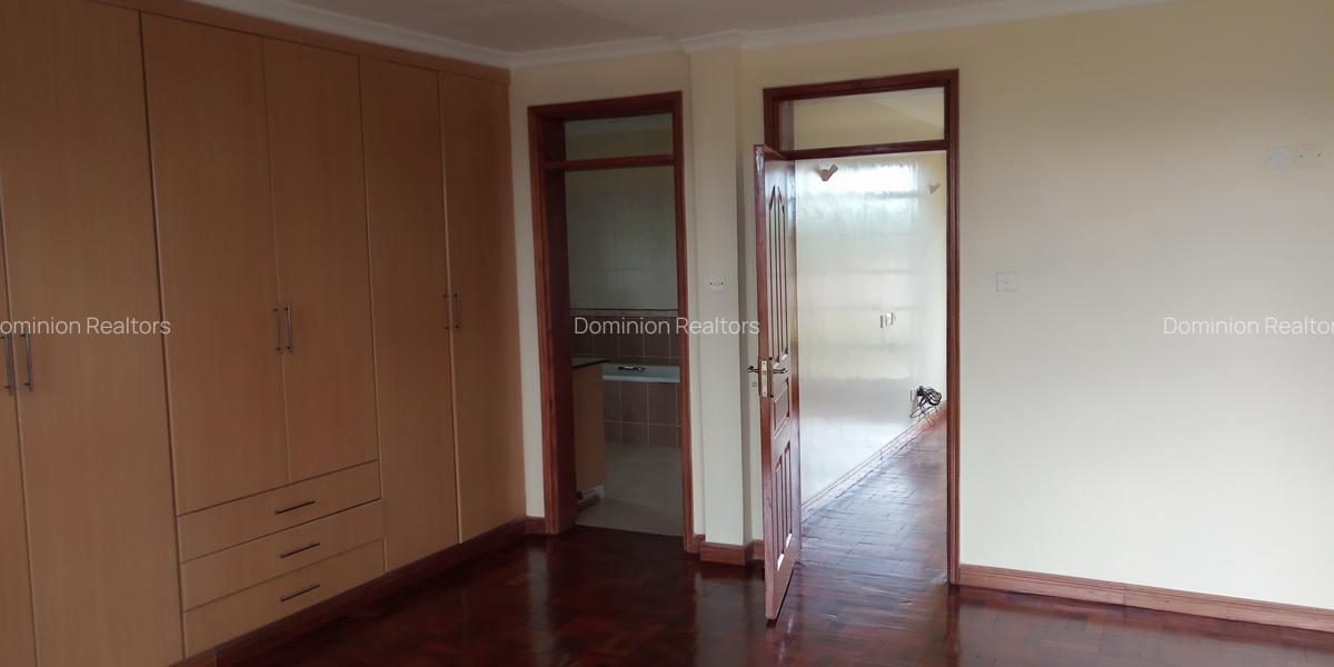 4 Bed Townhouse with En Suite at Mumwe Drive - 18