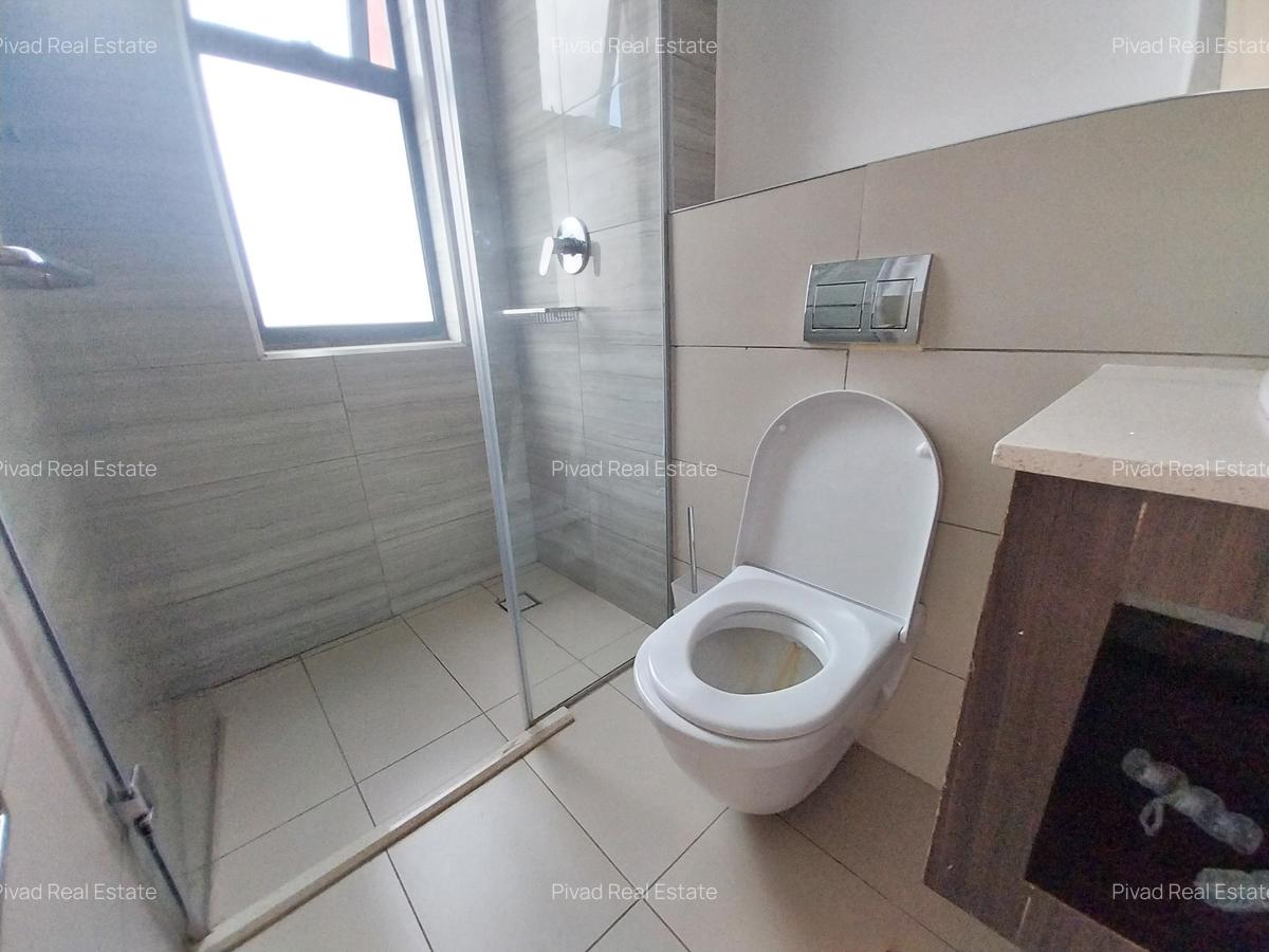 4 Bed House with Staff Quarters in Garden Estate - 17