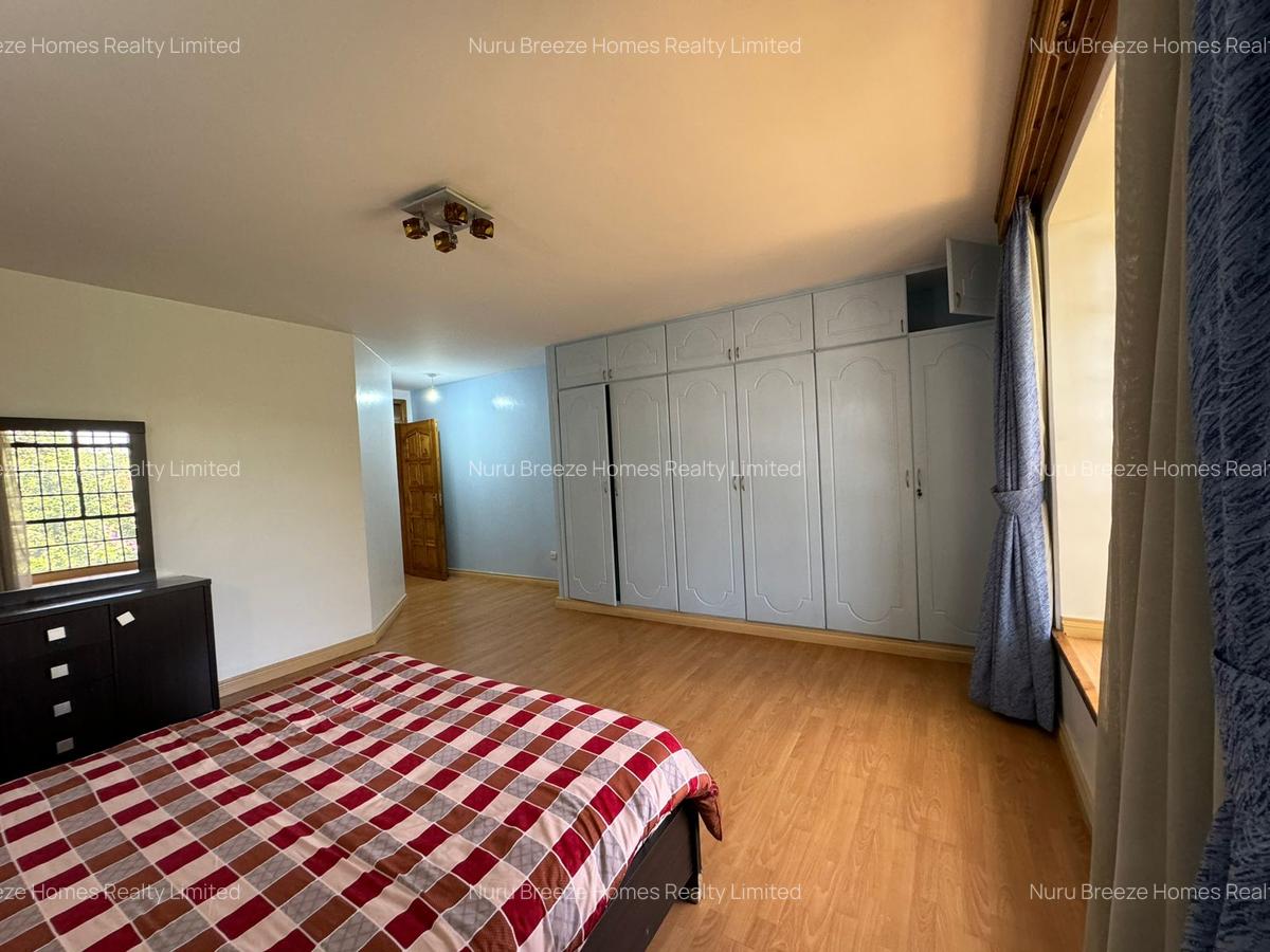 Furnished 3 Bed Apartment with En Suite in Brookside - 17