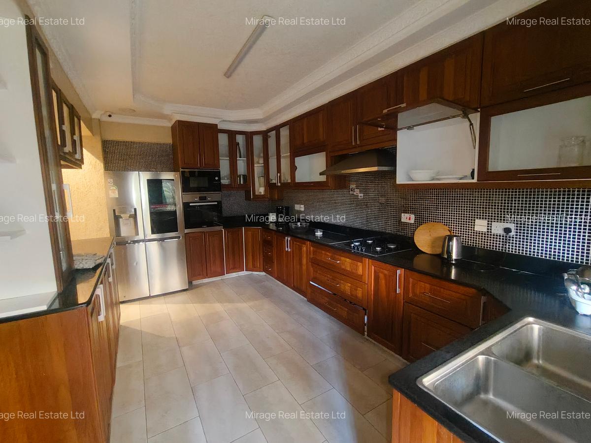 Serviced 4 Bed Apartment with En Suite in Lavington - 16