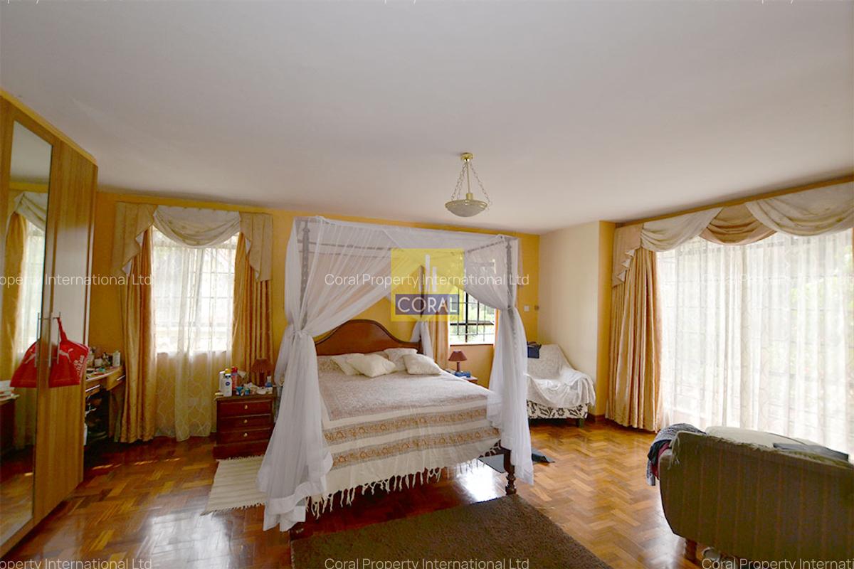 5 Bed Townhouse in Westlands Area - 12