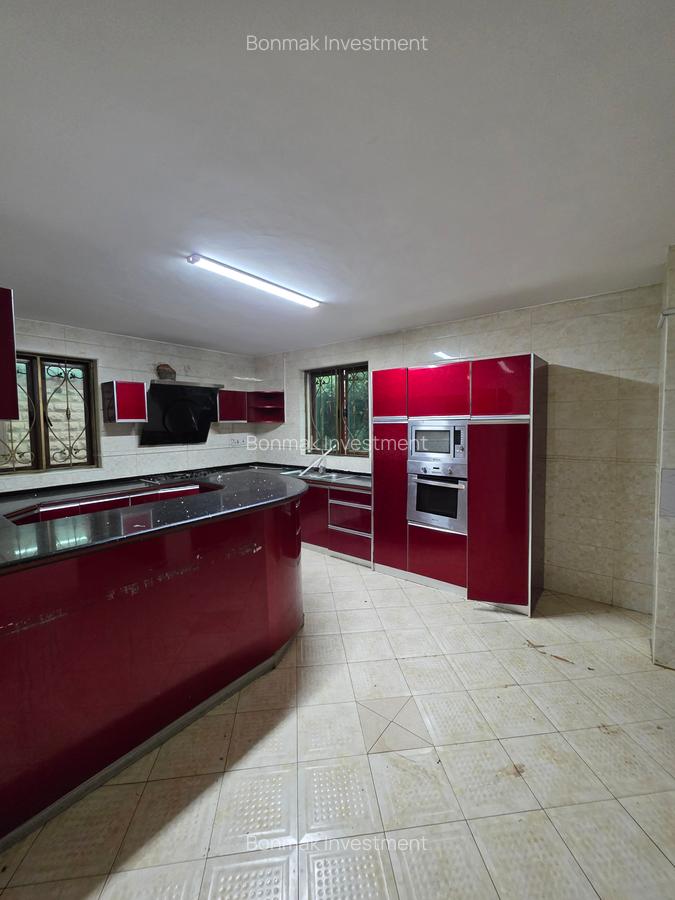 4 Bed Townhouse with En Suite at Lavington Green - 6