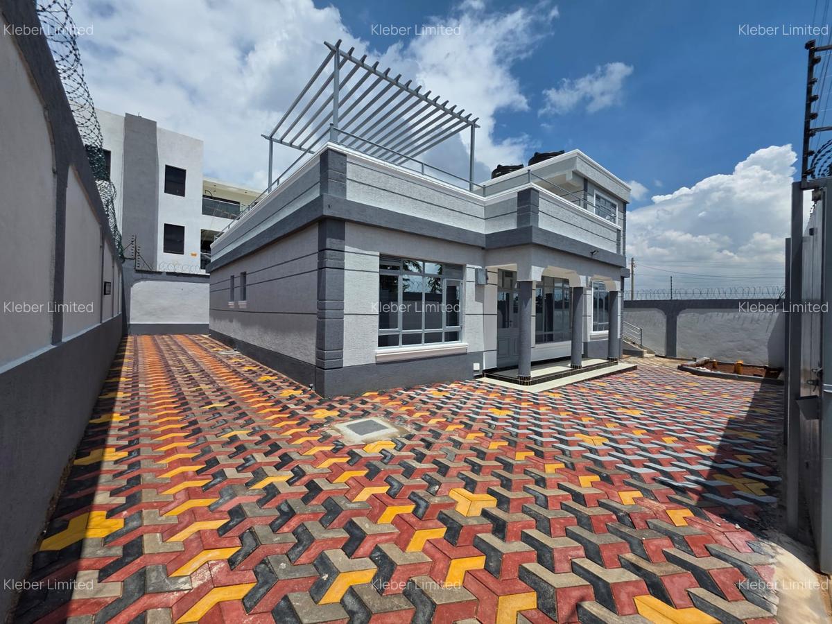 4 Bed House with En Suite in Ruiru - 1