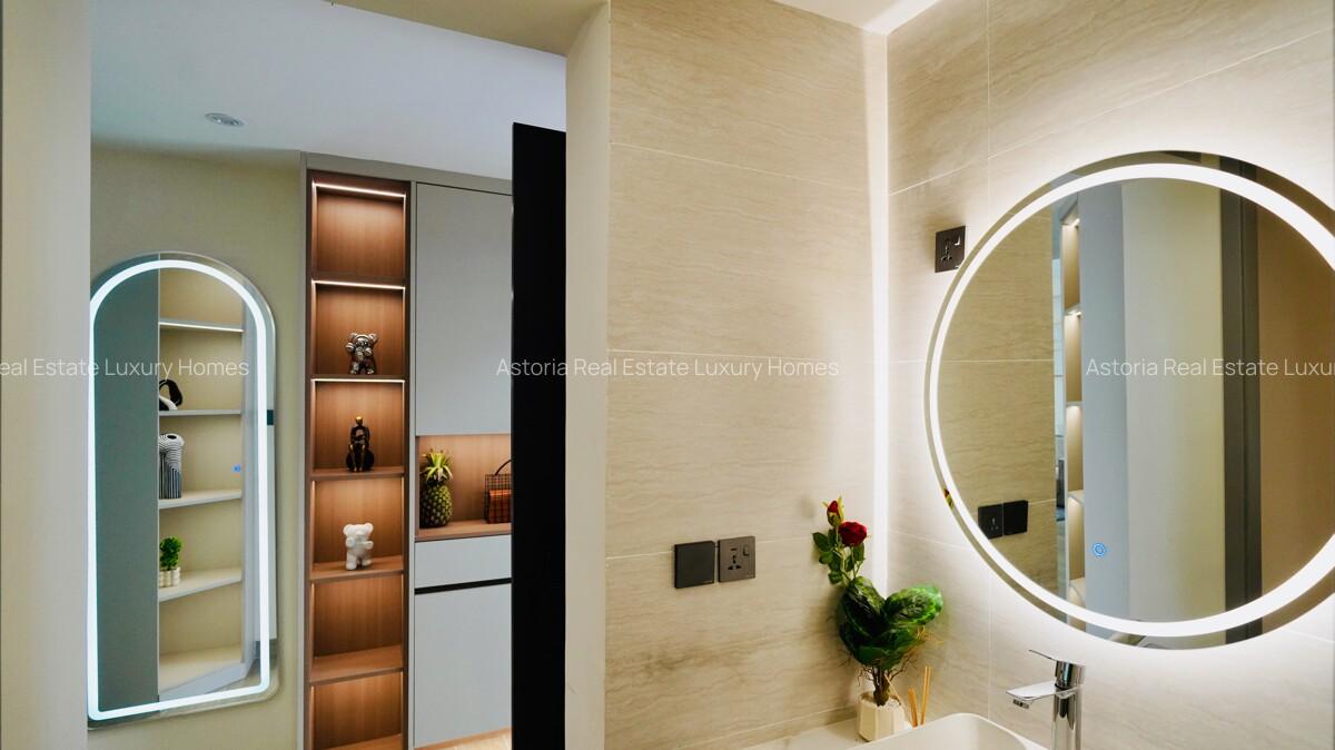 2 Bed Apartment with En Suite at 2026-262 - 6