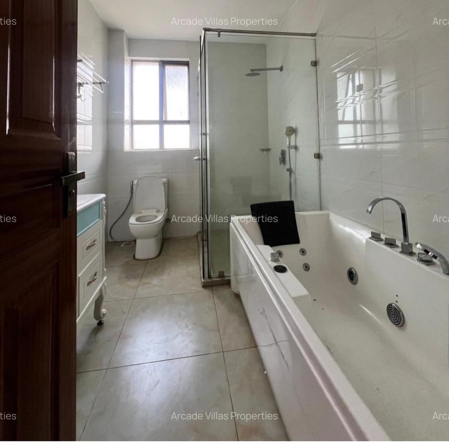 3 Bed Apartment with En Suite in Kileleshwa - 8