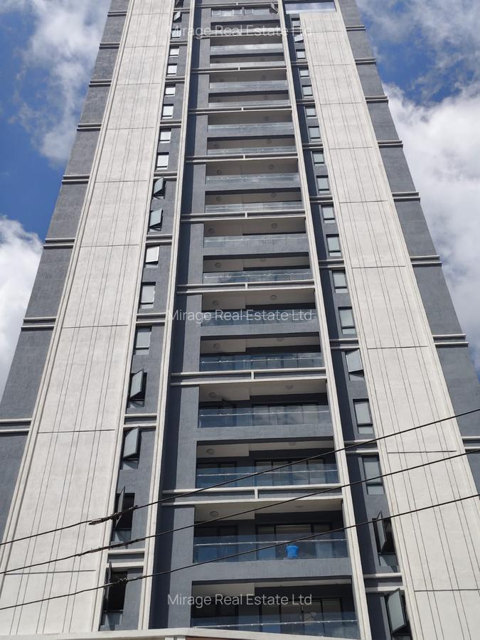 1 Bed Apartment with En Suite in Riverside - 16