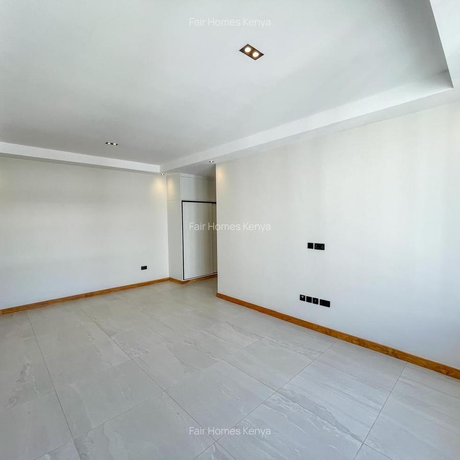 4 Bed Apartment with En Suite at Peponi Road - 7