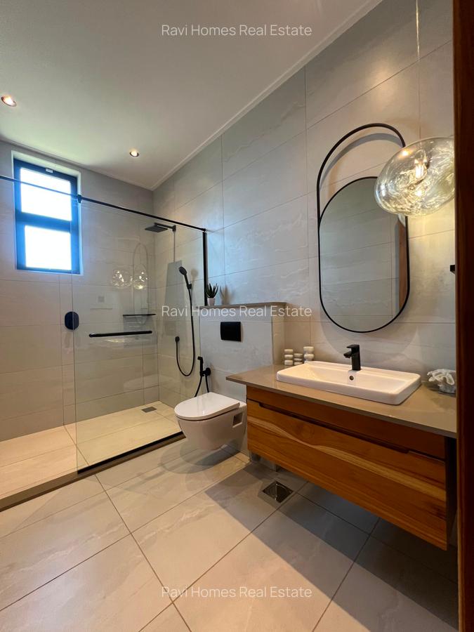 4 Bed Villa with En Suite at Nairobi - 14