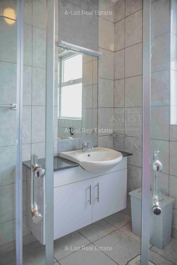Furnished 1 Bed Apartment with En Suite at 6Th Avenue Parklands - 13
