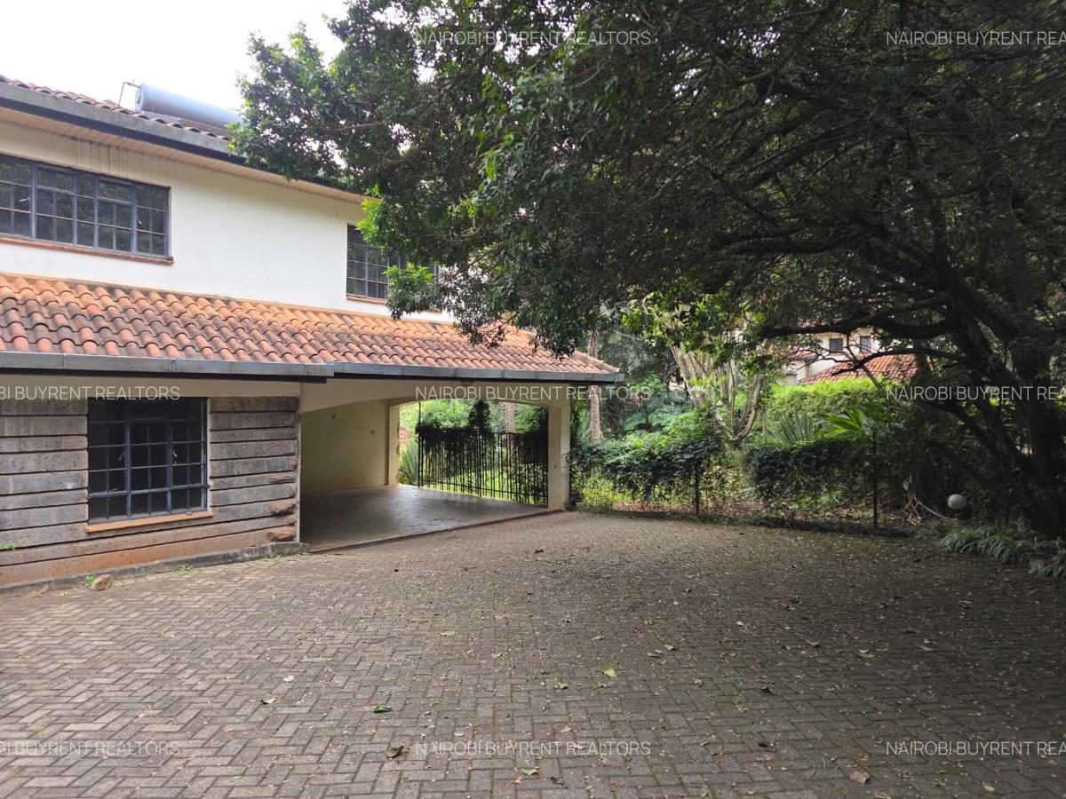 4 Bed House with En Suite in Kitisuru - 1