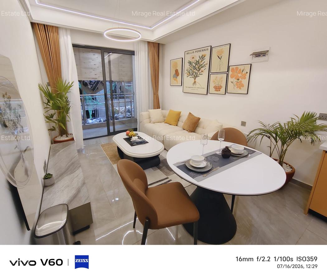 Studio Apartment with Swimming Pool in Kileleshwa - 3