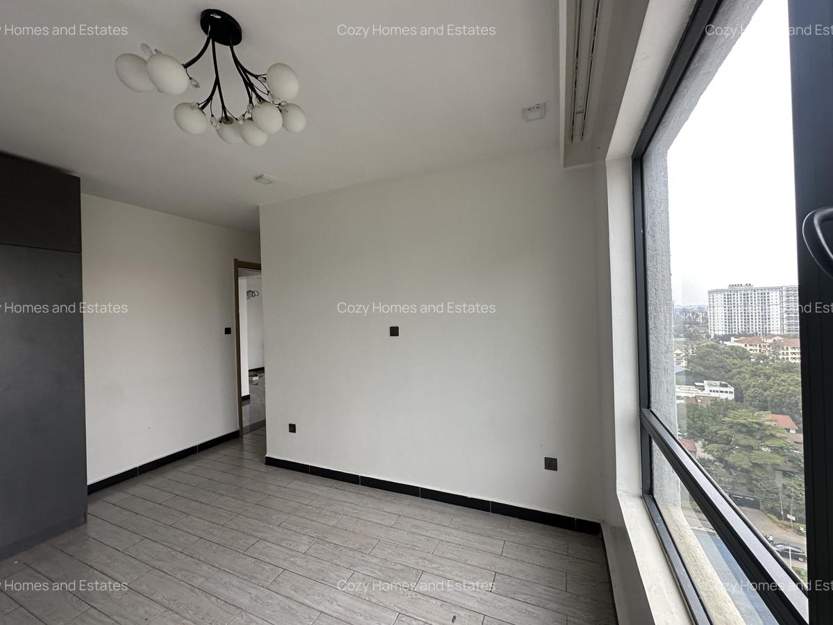 2 Bed Apartment with En Suite at Wood Avenue - 7