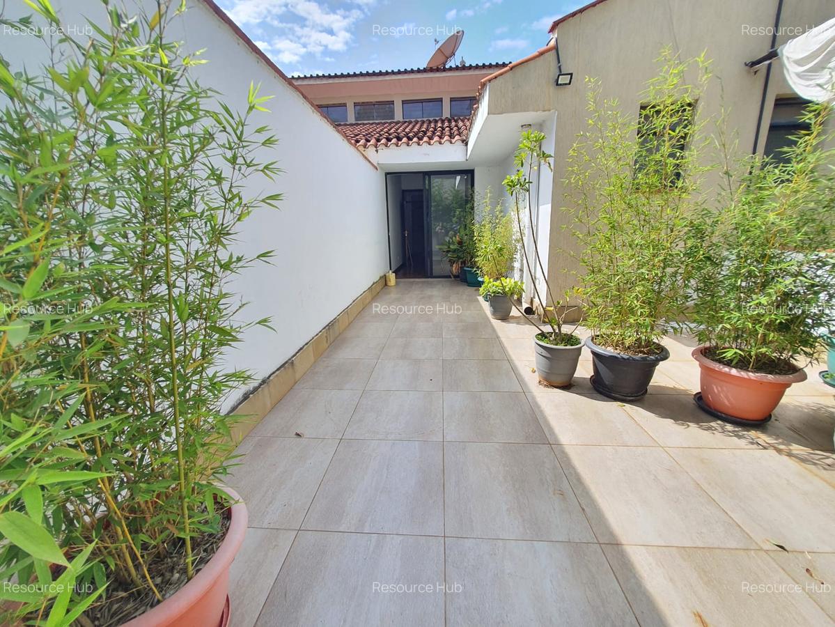 4 Bed Townhouse with En Suite at Shanzu Road - 3