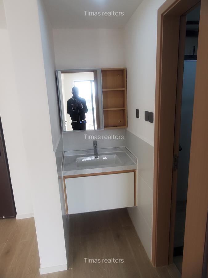 1 Bed Apartment with En Suite at Westlands - 7
