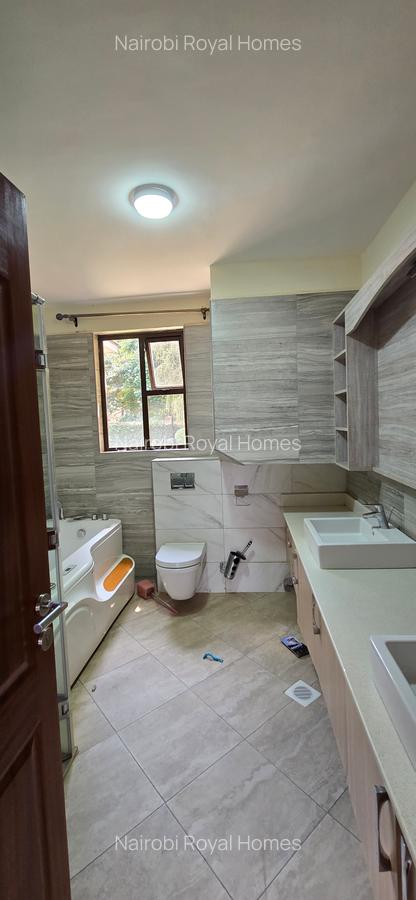 5 Bed Townhouse with En Suite at Convent Drive - 20
