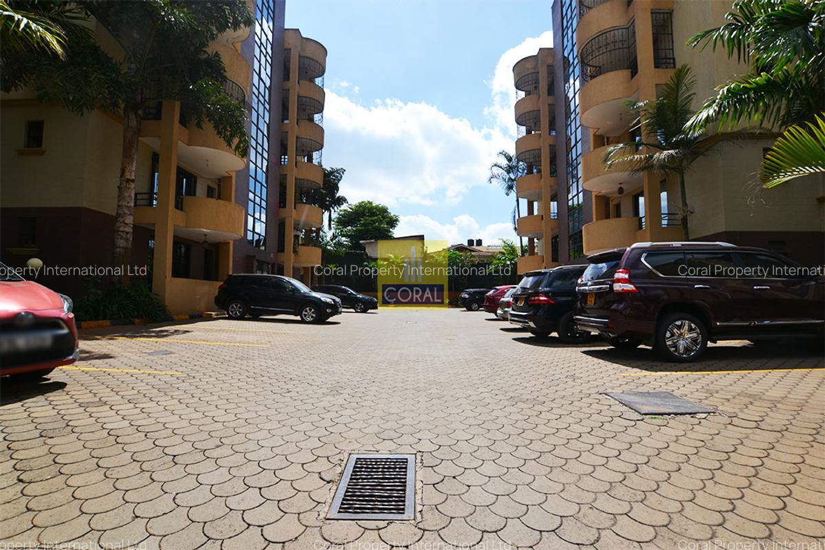 3 Bed Apartment in Parklands - 2