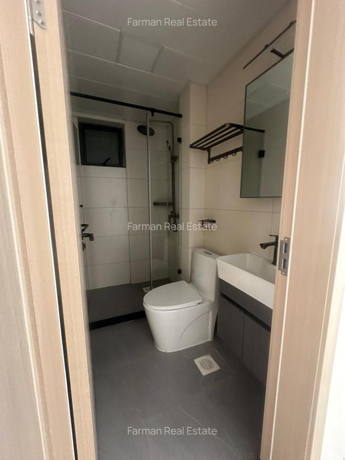 3 Bed Apartment with En Suite in Westlands Area - 13