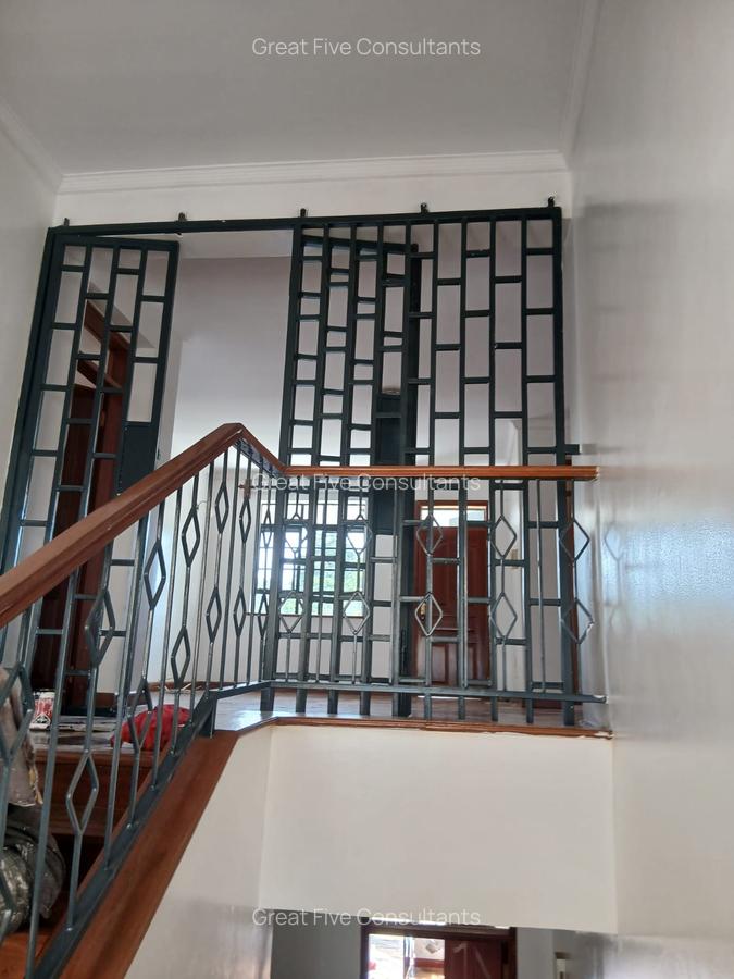 4 Bed Villa with En Suite in Kitisuru - 14