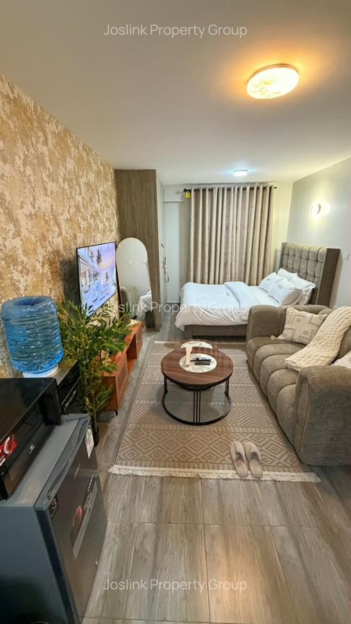 2 Bed Apartment with En Suite at Central - 10
