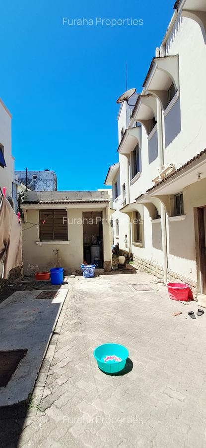 5 Bed House with En Suite at Nyali - 4