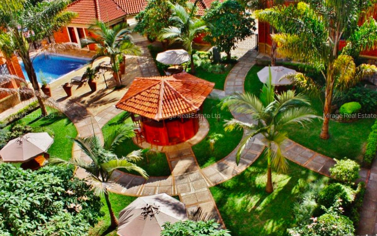 3 Bed Apartment with Swimming Pool in Spring Valley - 3