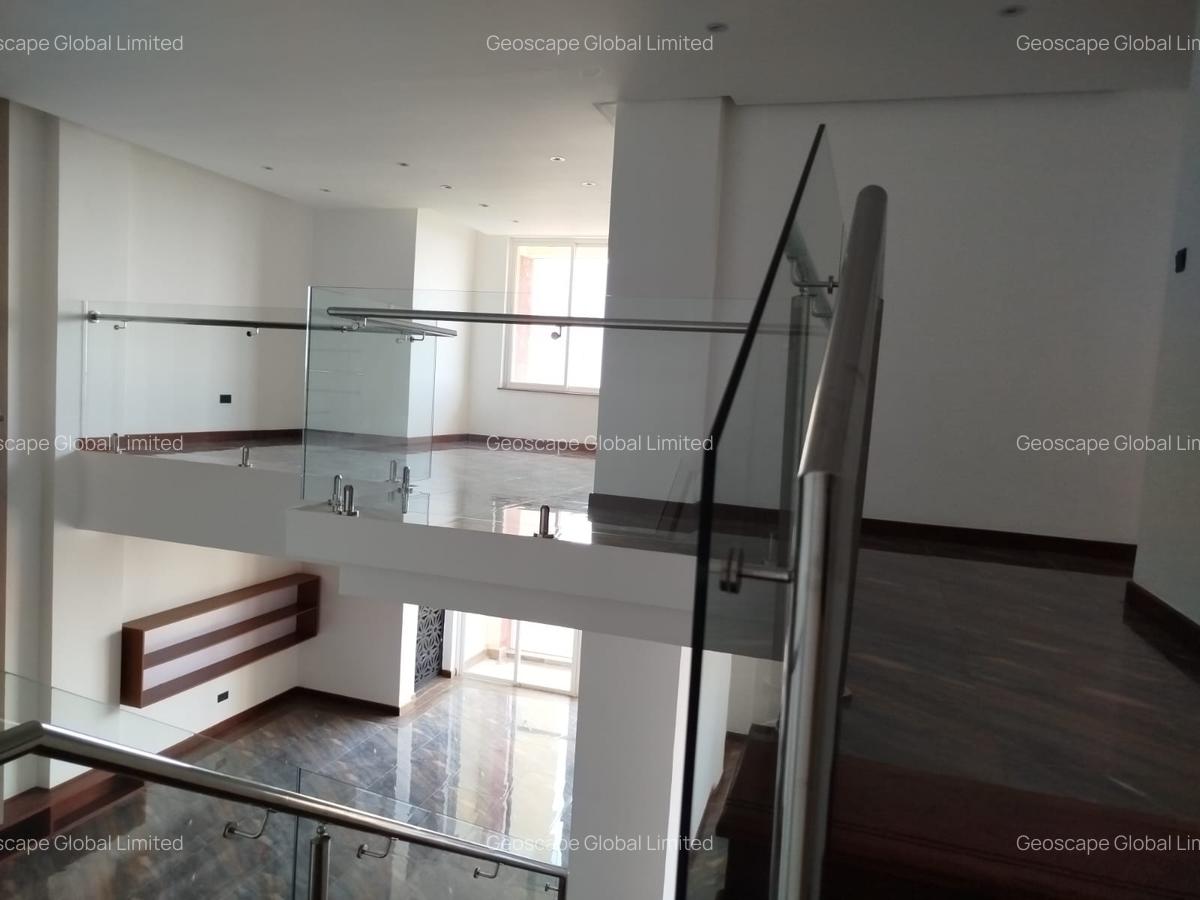4 Bed Apartment with En Suite in General Mathenge - 10