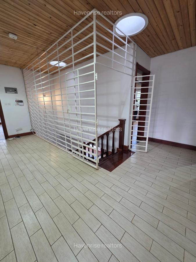 5 Bed House with Staff Quarters at Rosslyn - 12