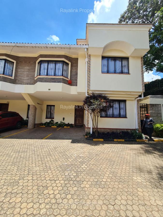 4 Bed Townhouse with En Suite at Off Brookside Drive - 1
