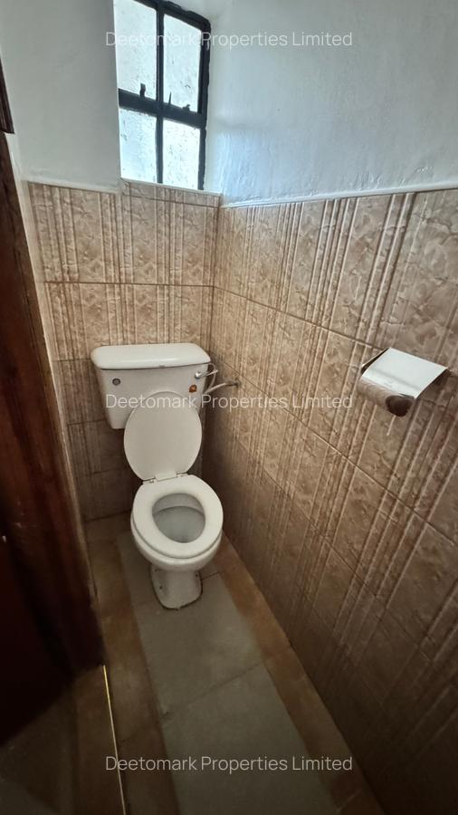 2 Bed Apartment with Borehole at Langata - 12