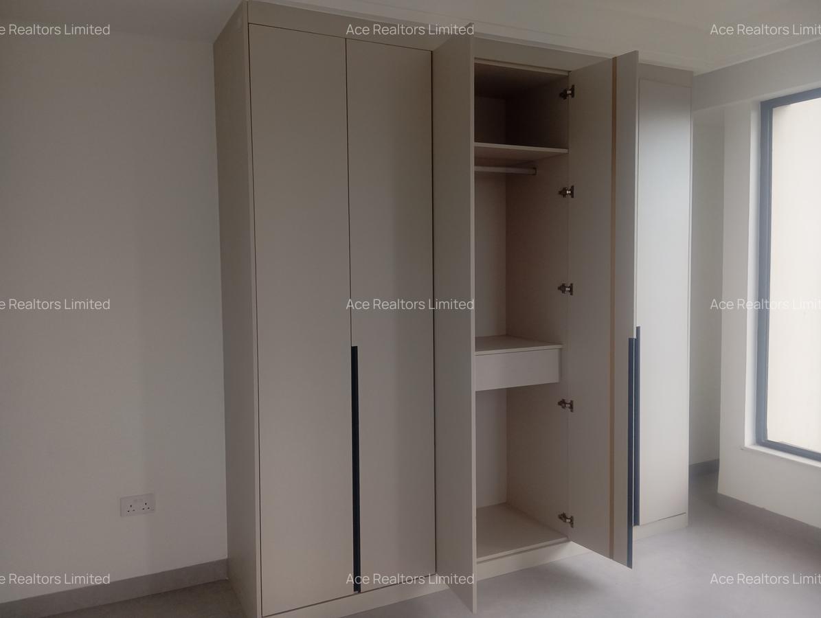 2 Bed Apartment with En Suite at Westlands - 10