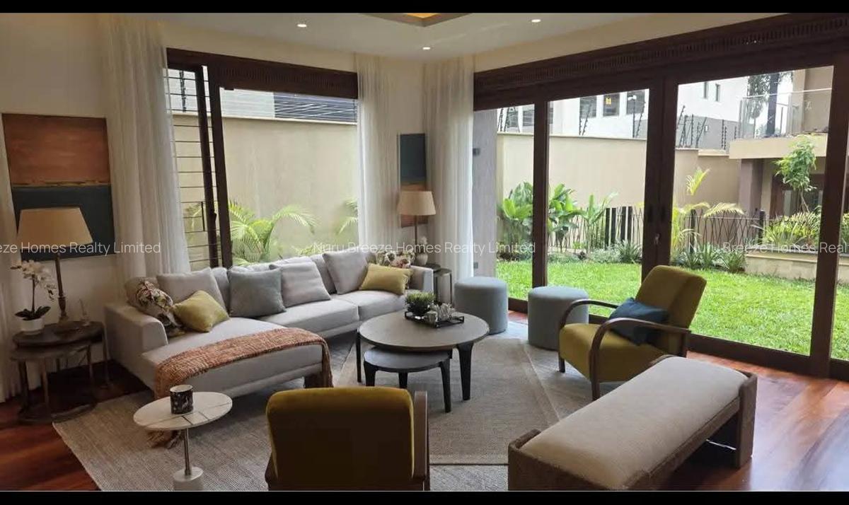 4 Bed Villa with En Suite in Runda - 16