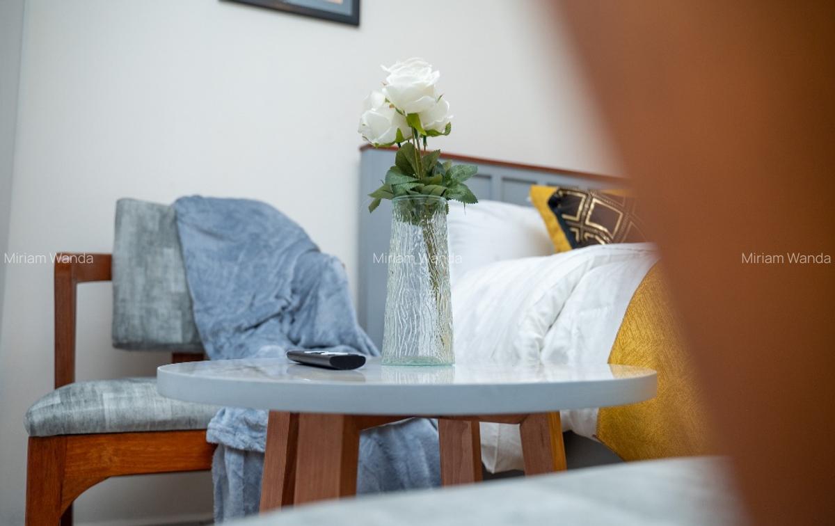 Studio Apartment with Swimming Pool at Chaddy Road - 12