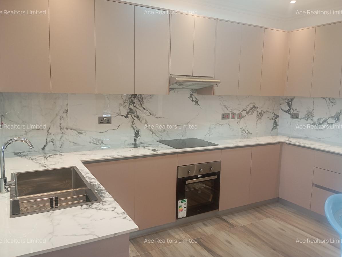 2 Bed Apartment with En Suite at Brookside Estate - 4