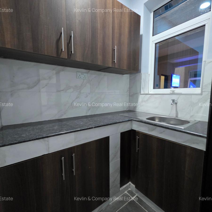 1,229 ft² Office with Service Charge Included in Westlands Area - 6