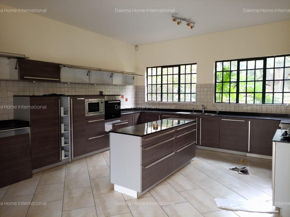 5 Bed Townhouse with En Suite in Lower Kabete - 3
