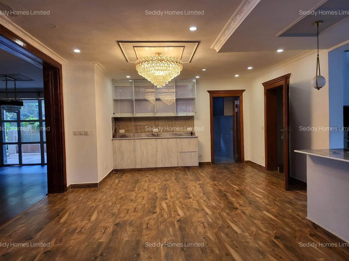 5 Bed Villa with Swimming Pool in Runda - 6