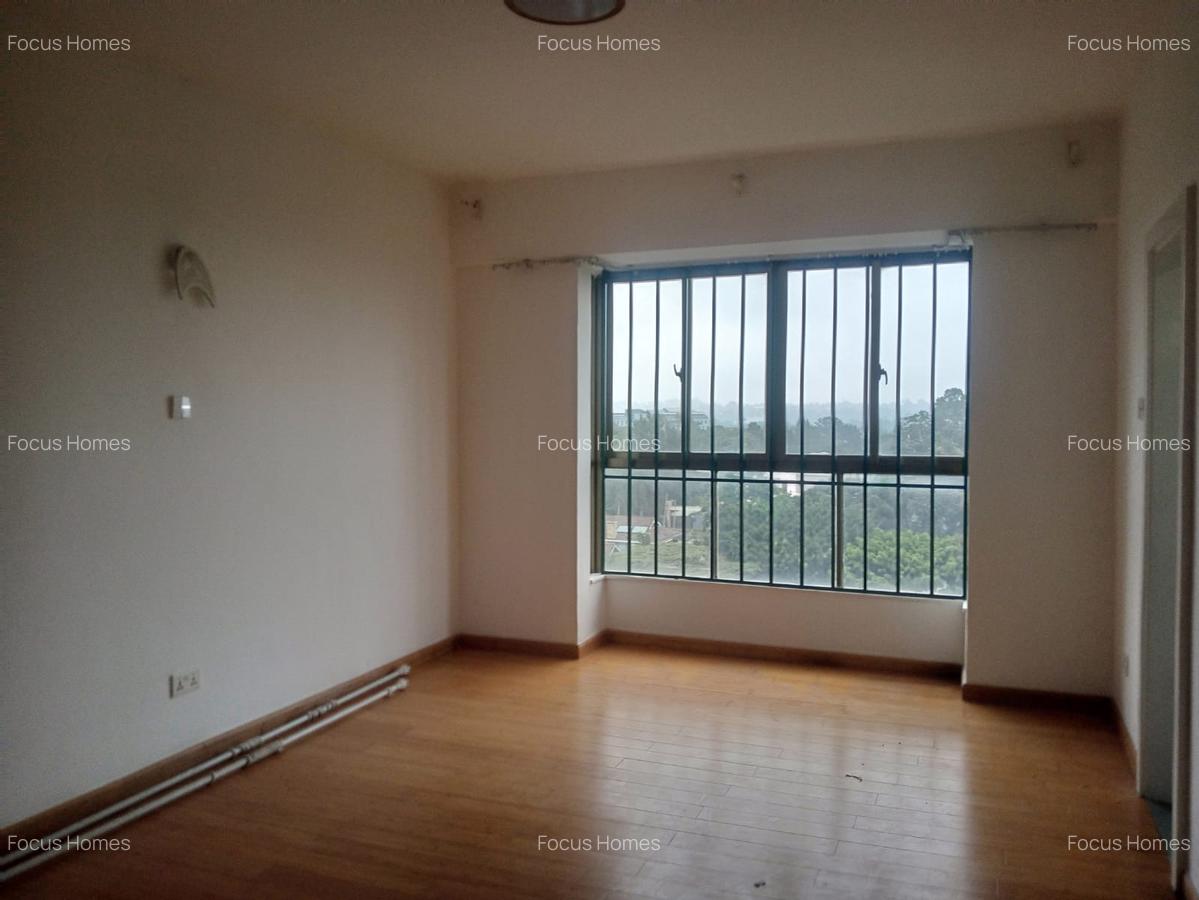 4 Bed Apartment with En Suite in Lavington - 7