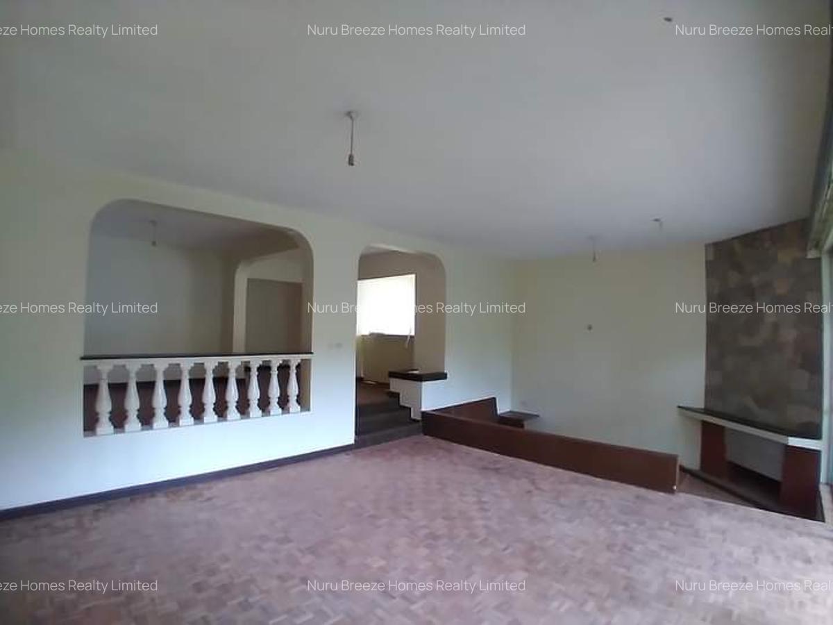 4 Bed Townhouse with En Suite in Westlands Area - 2