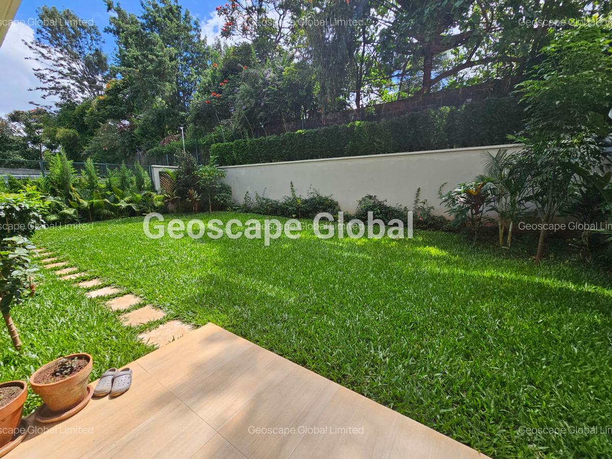 4 Bed Townhouse with En Suite in Gigiri - 16