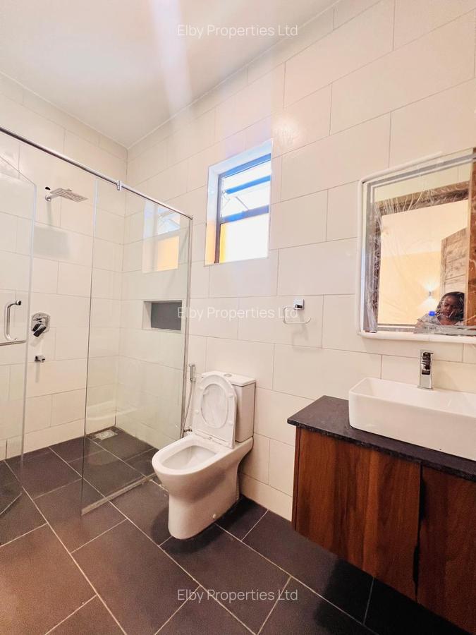4 Bed Townhouse with En Suite in Tigoni - 19