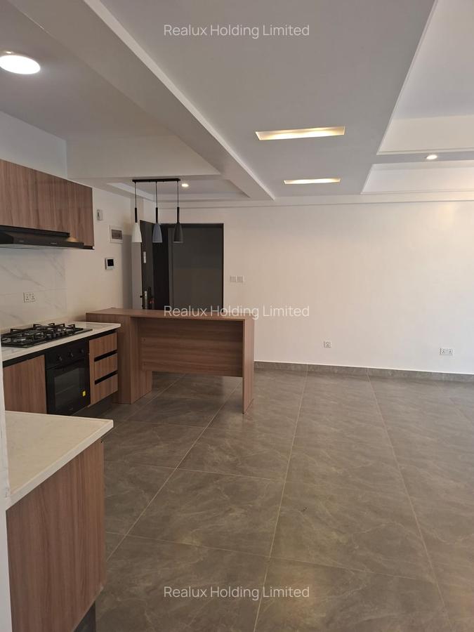 2 Bed Apartment with En Suite in Riverside - 10