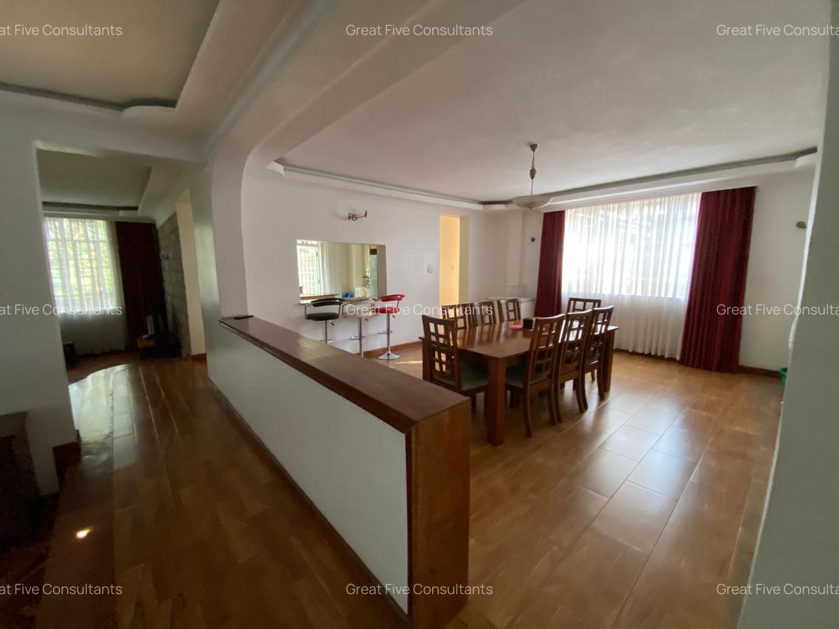 5 Bed House with En Suite in Runda - 8