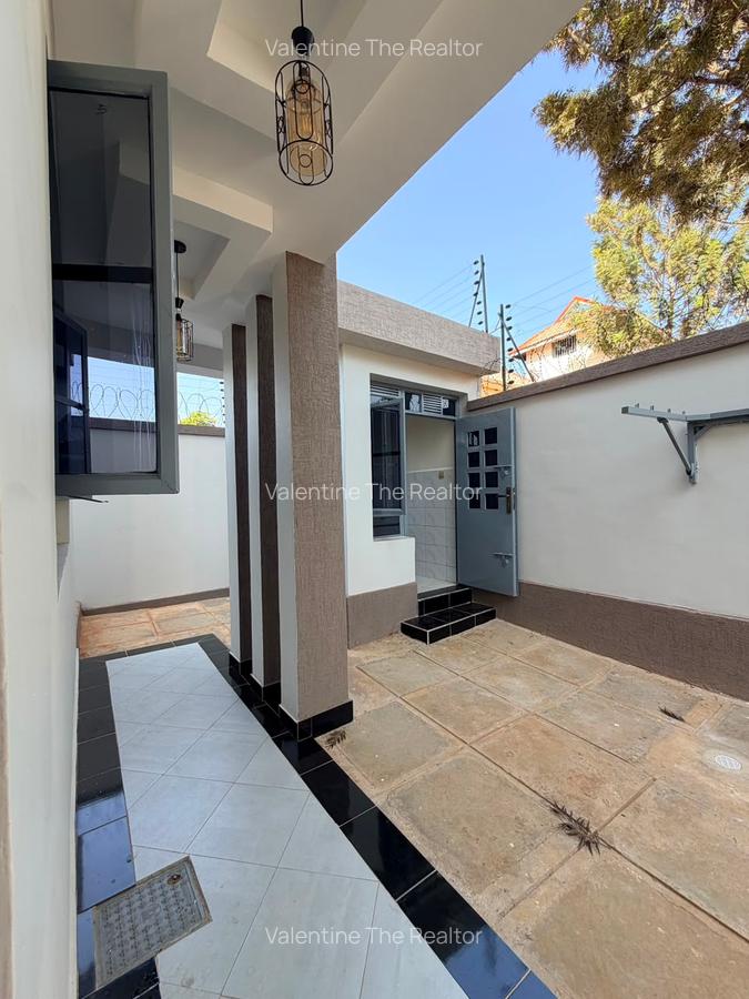 5 Bed House with En Suite in Ruiru - 11