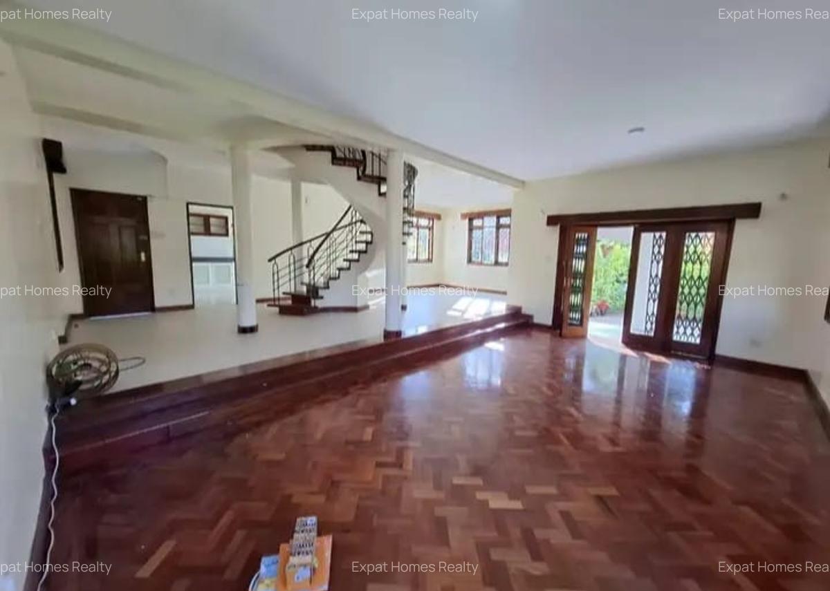 4 Bed Townhouse with Swimming Pool in Lavington - 12