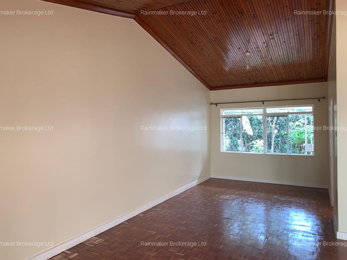 4 Bed House with En Suite in Gigiri - 16