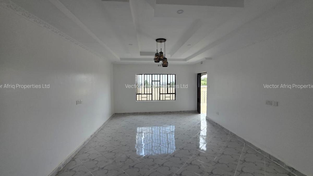 3 Bed House with En Suite in Kitengela - 5