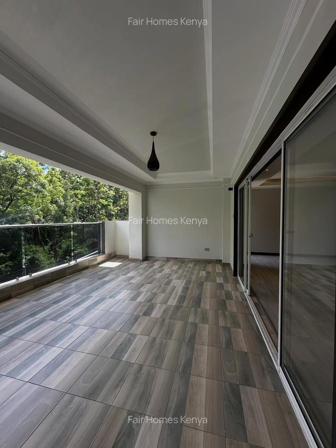 3 Bed Apartment with En Suite at Riverside Drive - 1